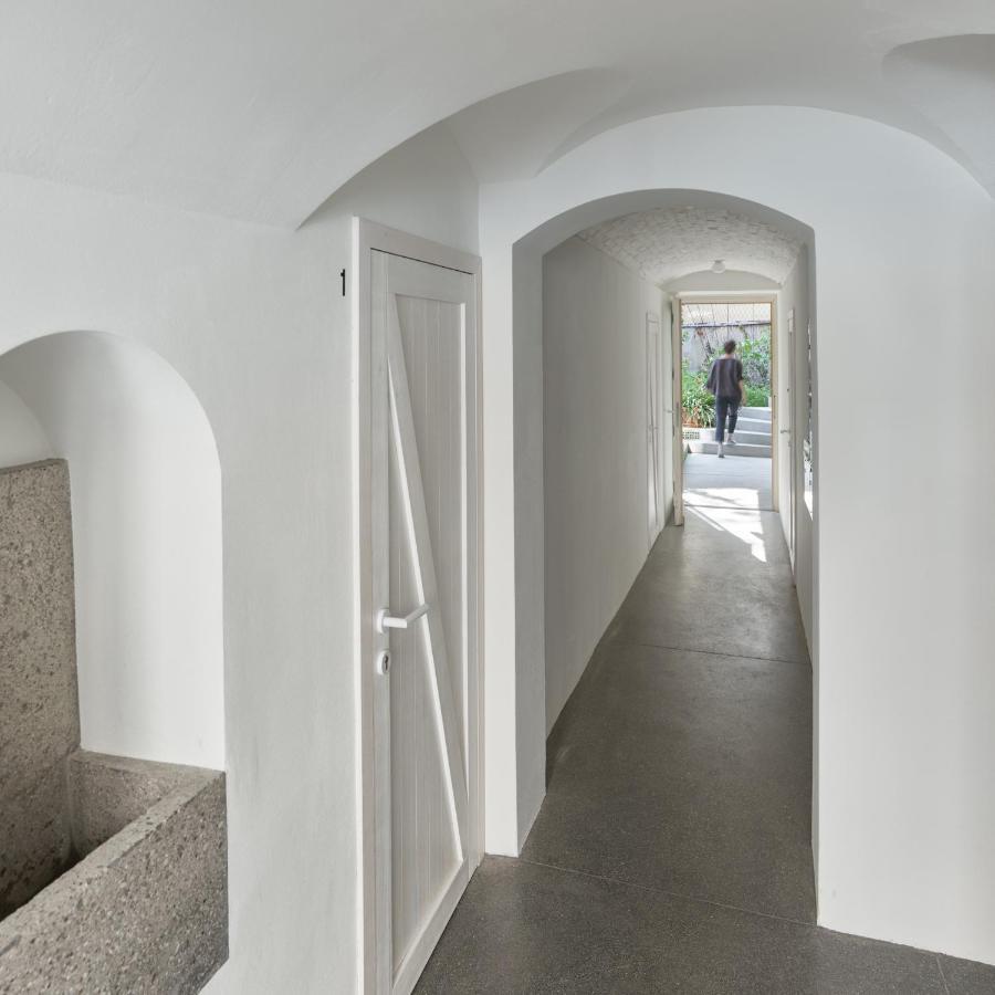 Stilvoll Und Luftig Im Herzen Von Linz Buitenkant foto